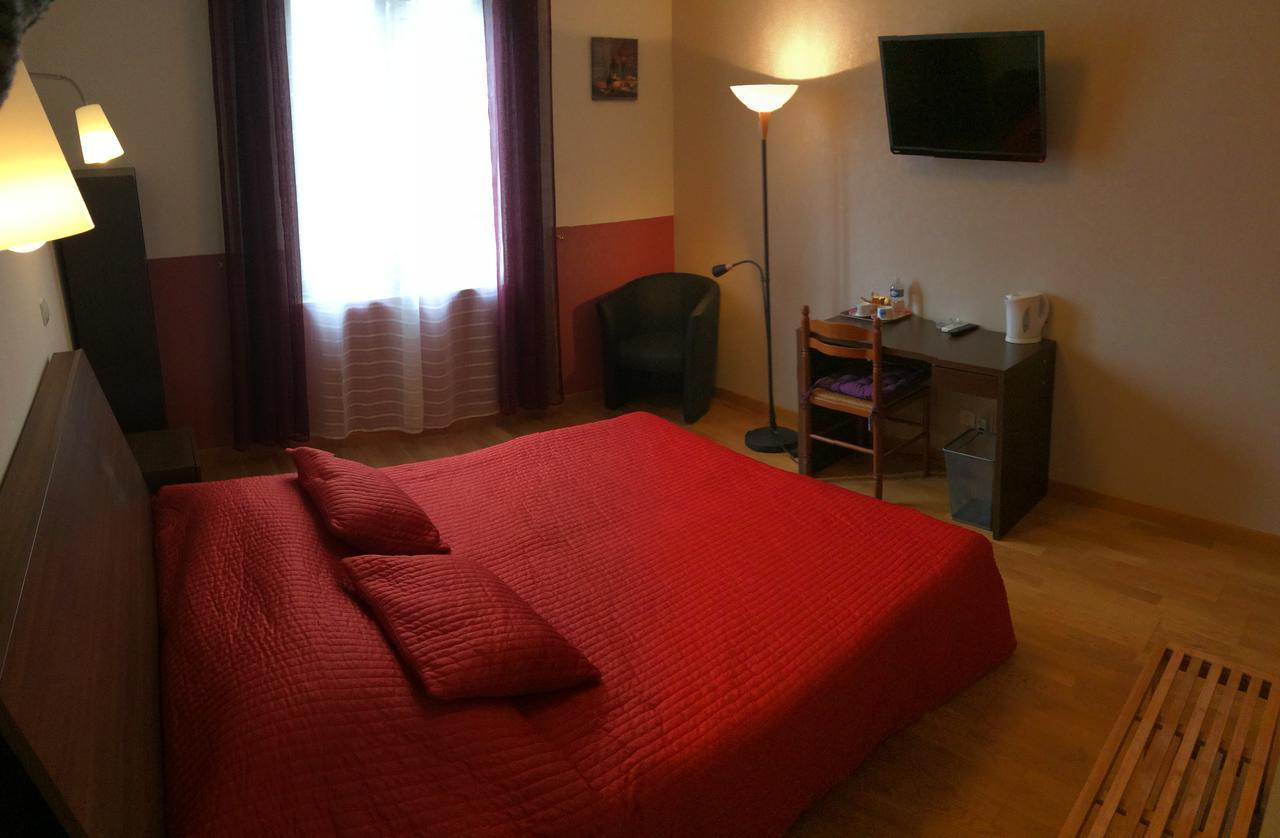 Logis Hotel Le Chantoiseau Chaumont-sur-Aire Exteriér fotografie